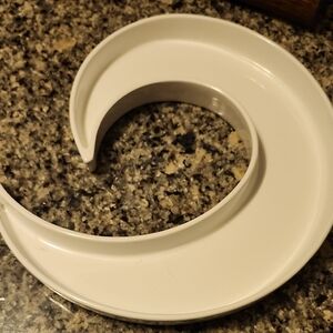 Faria & Bento White Ceramic Serving Tray